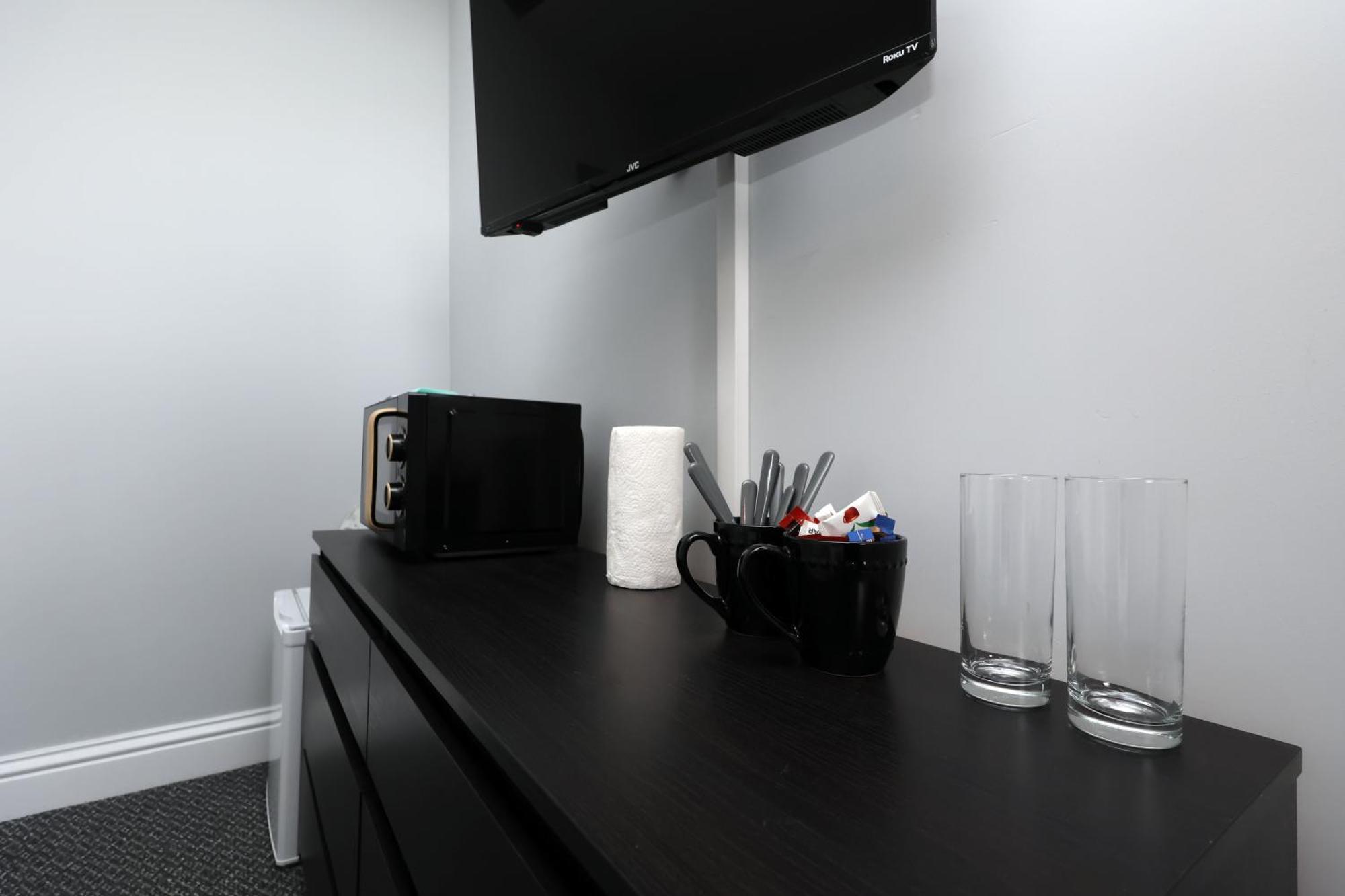 En-Suite Double Rooms, Smart Tv Comfy Style Лланеллі Екстер'єр фото